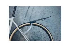 Ass-savers Garde-boue Arrière Ass Savers Win Wing Road - Black Dots 5 Ass-savers Garde-boue Arrière Ass Savers Win Wing Road - Black Dots -Équipement De Vélo garde boue arriere ass savers win wing road black dots 1