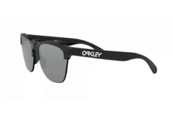 Lunettes De Soleil Oakley Frogskins Lite - Polished Black 27 Lunettes De Soleil Oakley Frogskins Lite - Polished Black -Équipement De Vélo lunettes de soleil oakley frogskins lite polished black 11