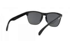Lunettes De Soleil Oakley Frogskins Lite - Polished Black 22 Lunettes De Soleil Oakley Frogskins Lite - Polished Black -Équipement De Vélo lunettes de soleil oakley frogskins lite polished black 6