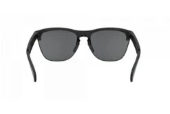 Lunettes De Soleil Oakley Frogskins Lite - Polished Black 23 Lunettes De Soleil Oakley Frogskins Lite - Polished Black -Équipement De Vélo lunettes de soleil oakley frogskins lite polished black 7
