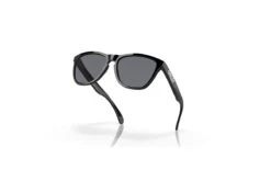 Lunettes De Soleil Oakley Frogskins - Polished Black HDO Grey 31 Lunettes De Soleil Oakley Frogskins - Polished Black HDO Grey -Équipement De Vélo lunettes de soleil oakley frogskins polished black hdo grey 13