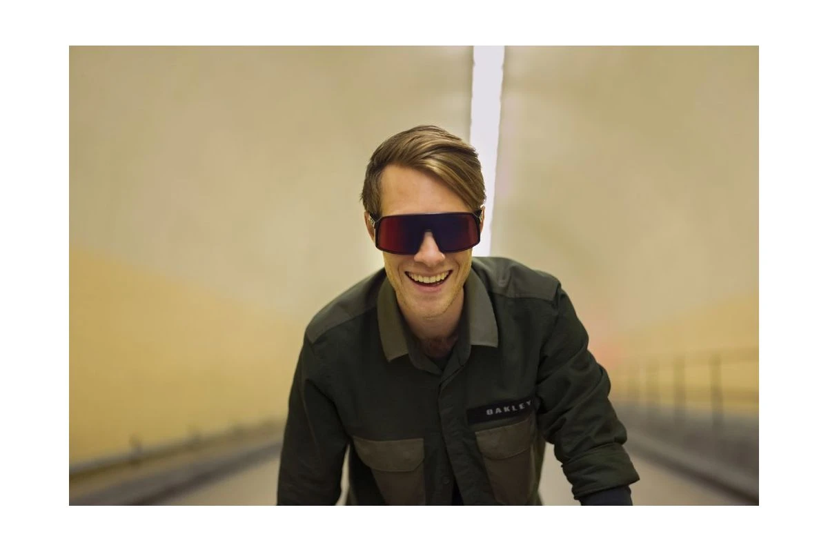 Lunettes De Soleil Oakley Sutro S - Polished Black 22 Lunettes De Soleil Oakley Sutro S - Polished Black – Image 20