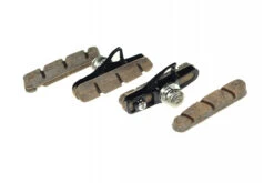 Paire De Patins De Frein BLB CNC Pour Jante Carbone