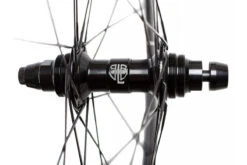 Paire De Roues BLB Natural Carbon Notorious 50 Mm -Équipement De Vélo paire de roues blb natural carbon notorious 50 mm 6