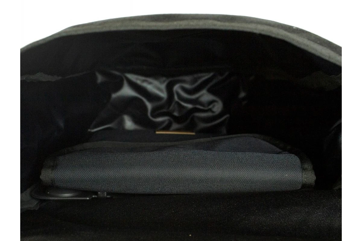 Pochette Pour Ordinateur Portable Restrap 13 Pochette Pour Ordinateur Portable Restrap – Image 11