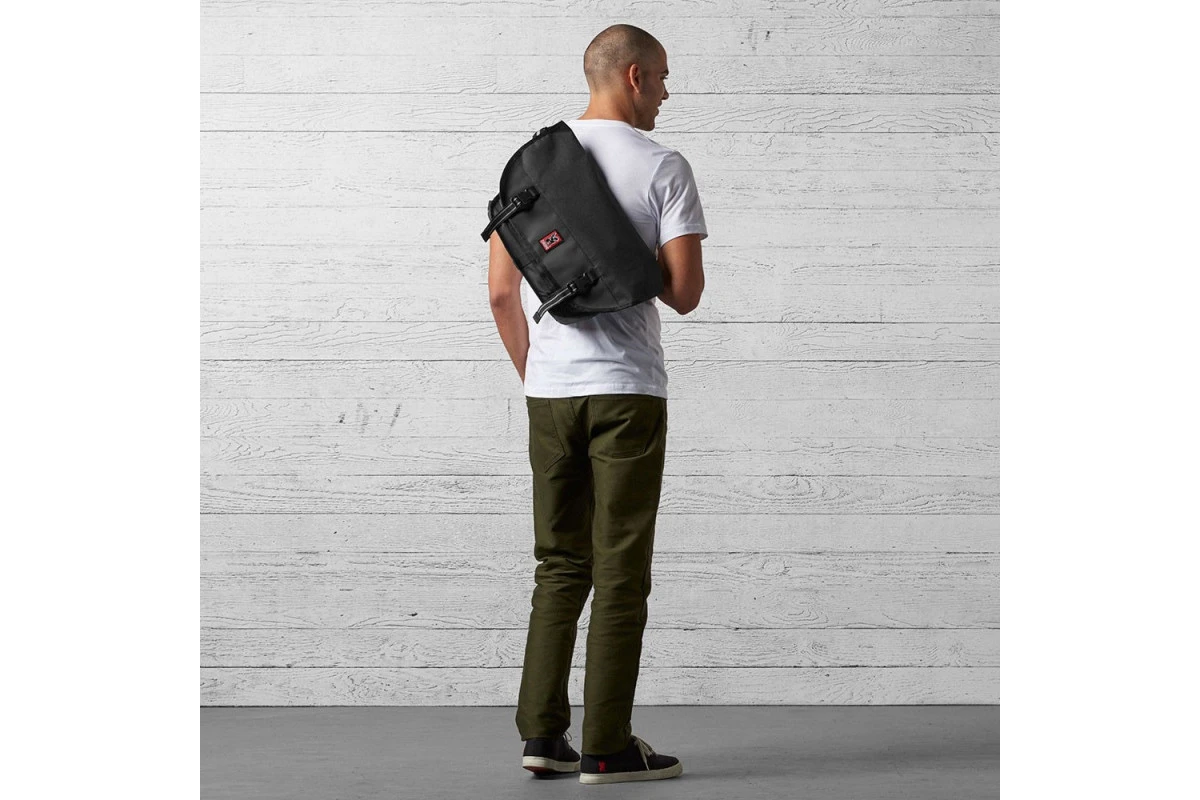 Sac Bandoulière Chrome Mini Metro All Black 10 Sac Bandoulière Chrome Mini Metro All Black – Image 8