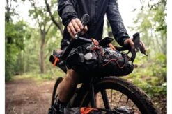 Sacoche De Guidon Ortlieb Handlebar-Pack 15L -Équipement De Vélo sacoche de guidon ortlieb handlebar pack 15l 11