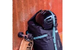 Système De Fixation Casque Pour Sac à Dos Ortlieb Atrack -Équipement De Vélo systeme de fixation casque pour sac a dos ortlieb atrack 3