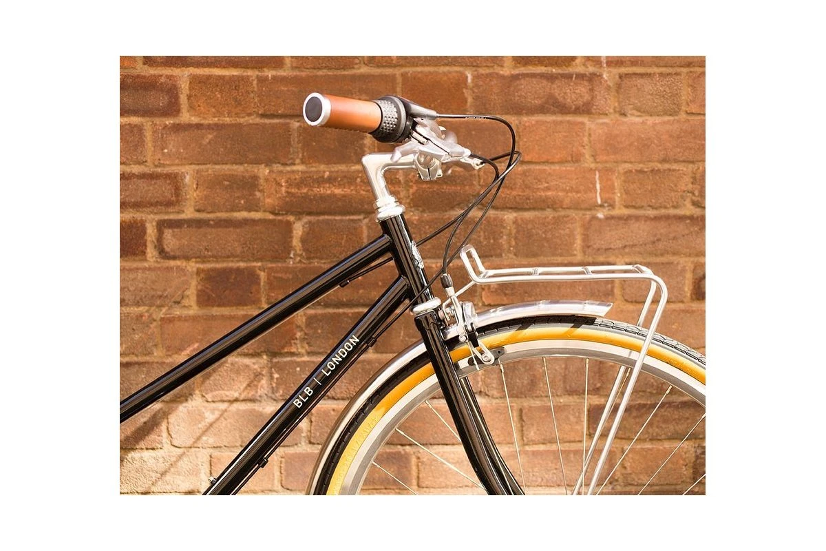 Vélo De Ville BLB Butterfly 8SPD Noir - 2022 12 Vélo De Ville BLB Butterfly 8SPD Noir - 2022 – Image 10