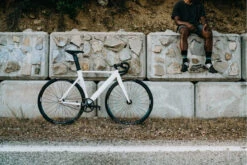 Vélo Fixie / Singlespeed Aventon Mataro 2022 - White -Équipement De Vélo velo fixie singlespeed aventon mataro 2022 white 3