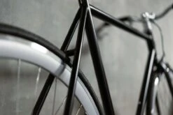 Vélo Fixie / Singlespeed InFiné Cycles - Noir Mat -Équipement De Vélo velo fixie singlespeed infine cycles noir mat 3